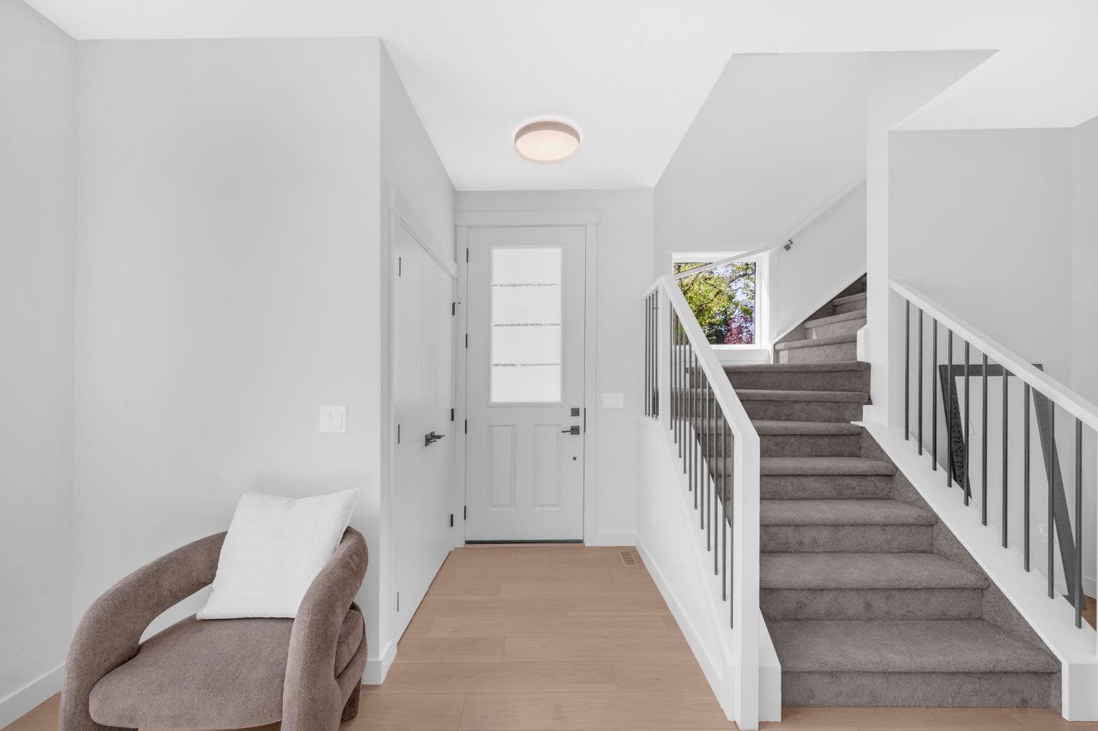 1846 24 Avenue NW — photo 5