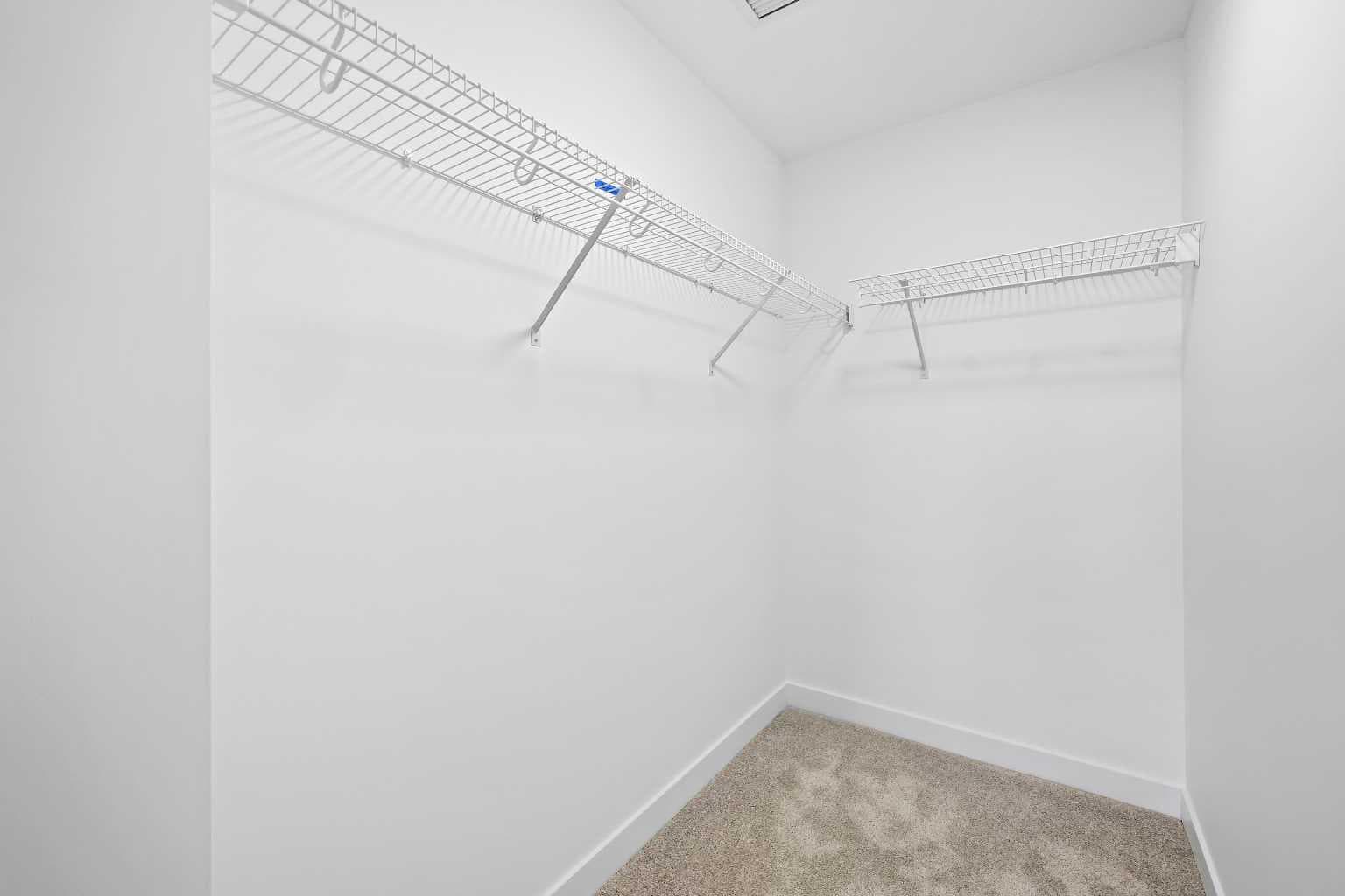 1116, 520 Reynolds Avenue SW — photo 5