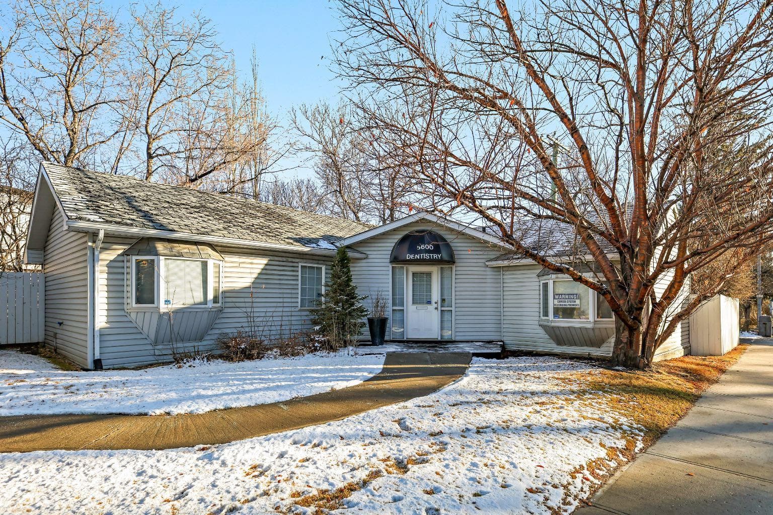 5600 Elbow Drive SW — photo 2