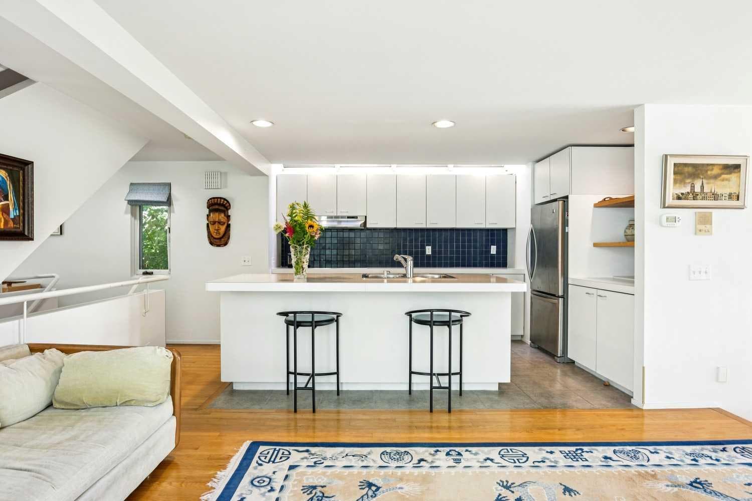914 7A Street NW — photo 4