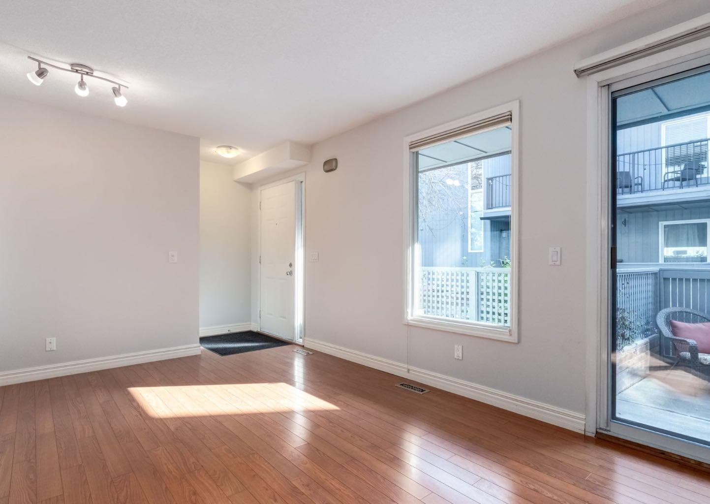 3, 123 13 Avenue NE — photo 3