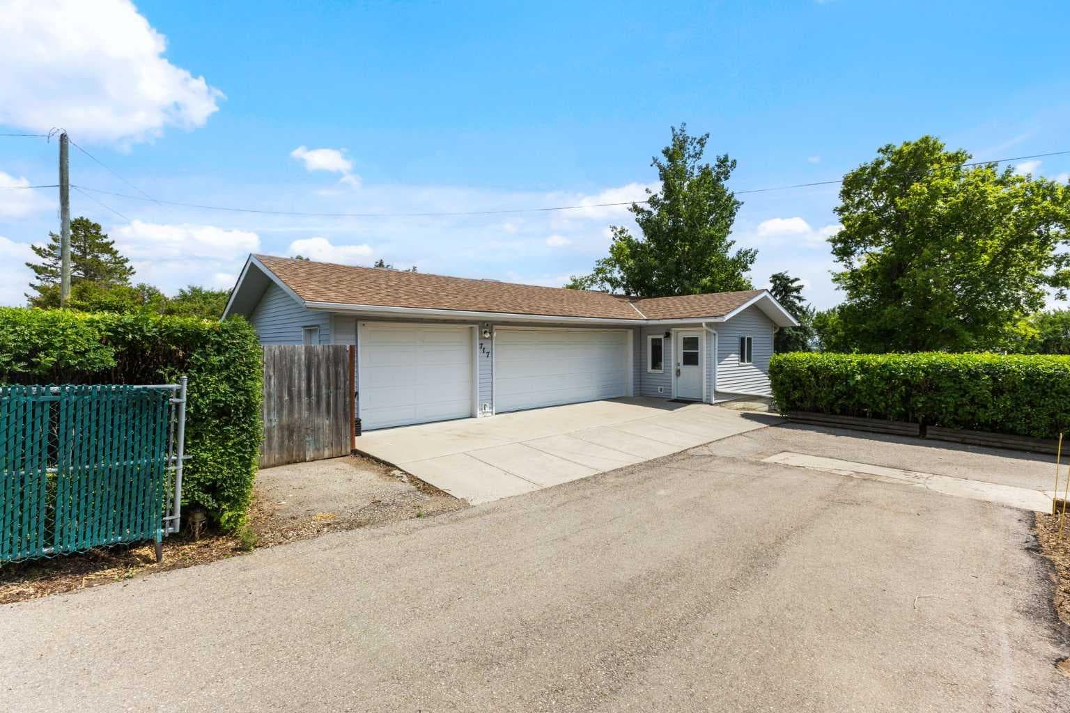 717 East Road — photo 4