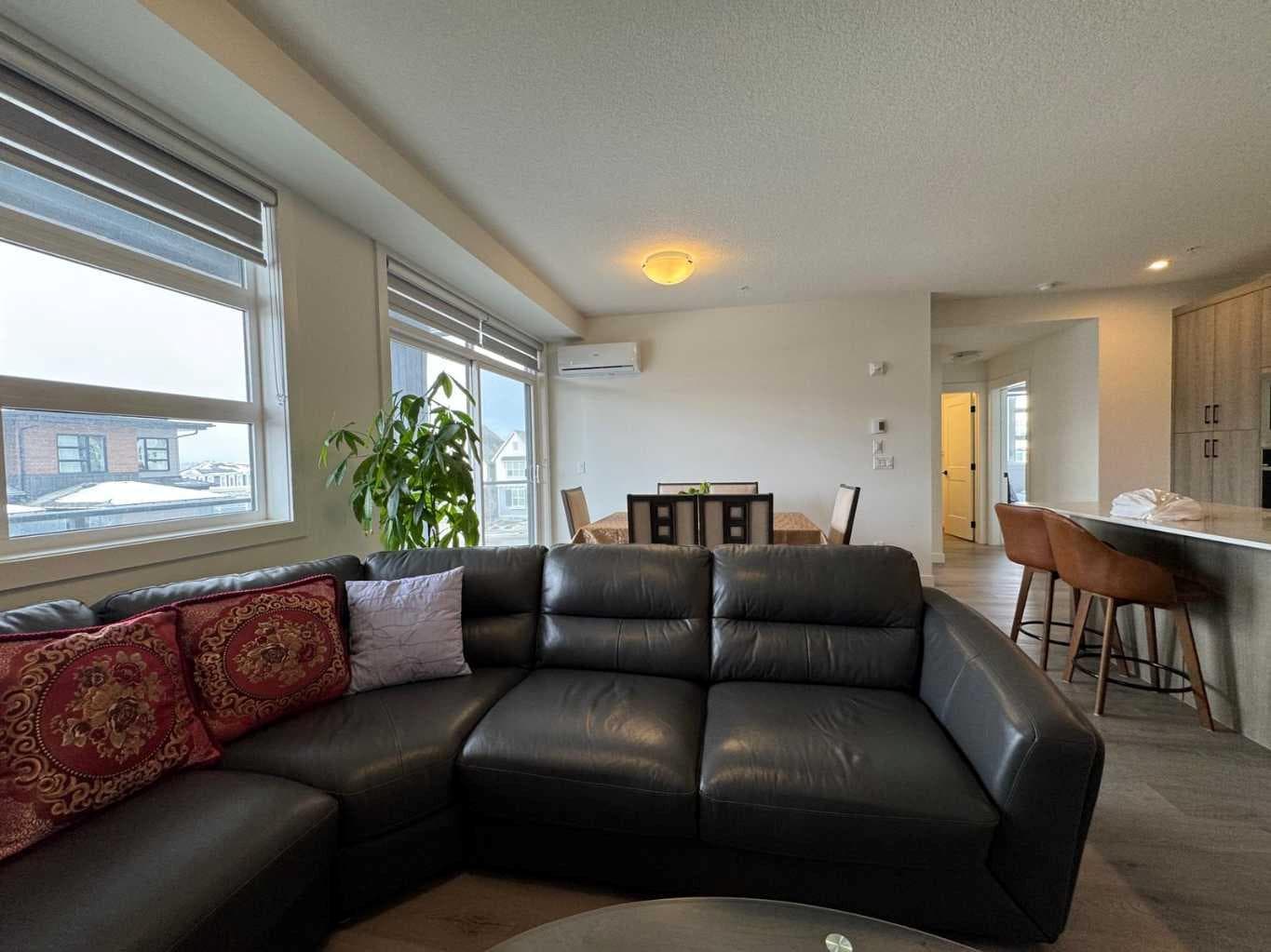 1207, 55 Lucas Way NW — photo 4