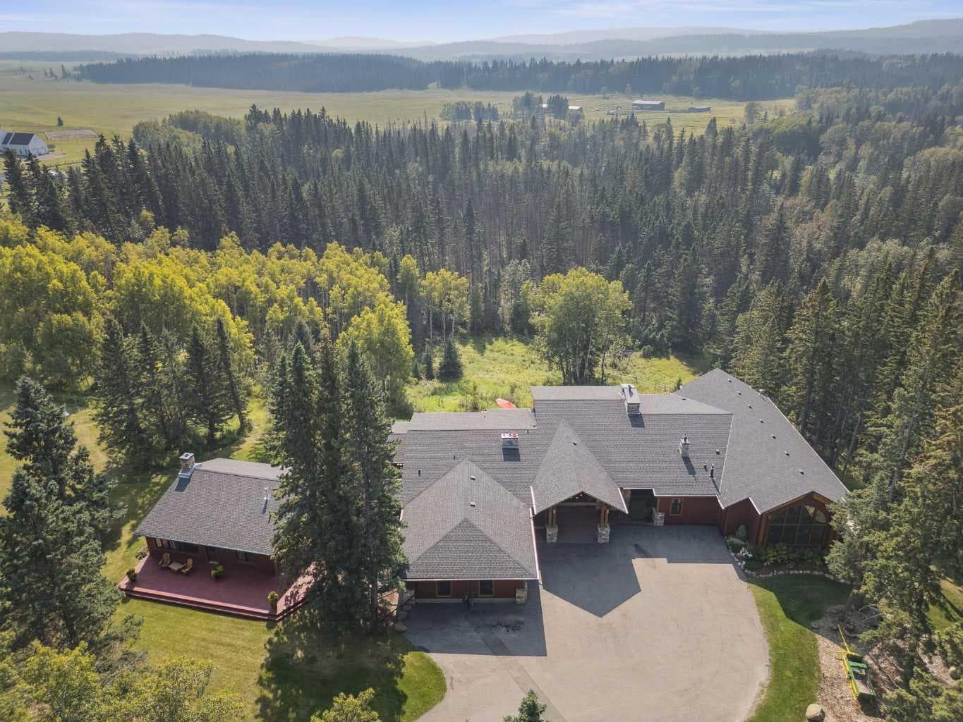 226003 Priddis Valley Road W — photo 2