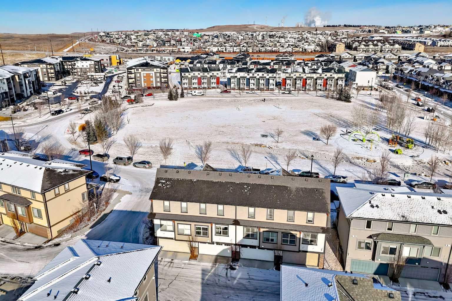 102, 32 Horseshoe Crescent — photo 4