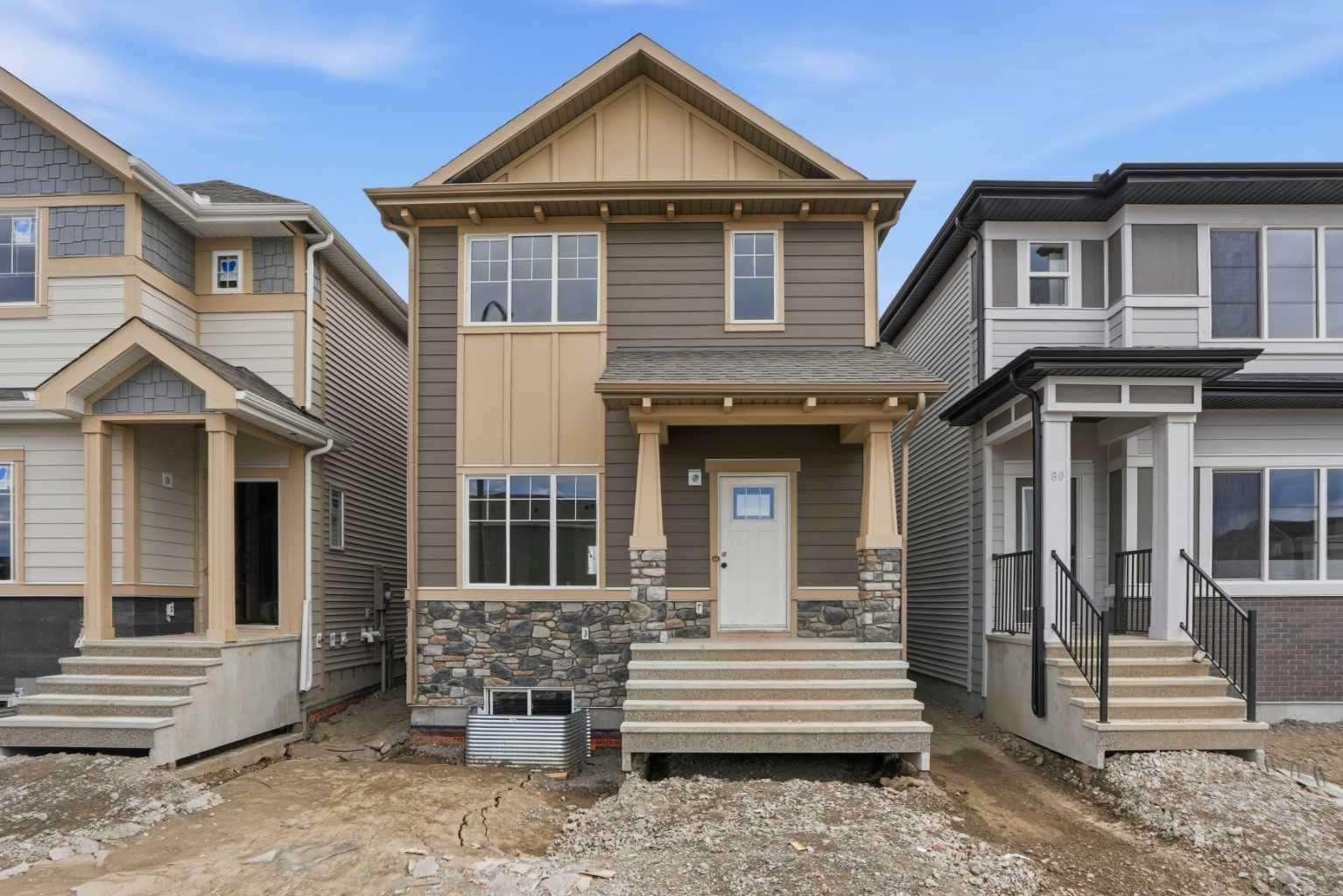 84 Buffaloberry Manor SE — photo 1