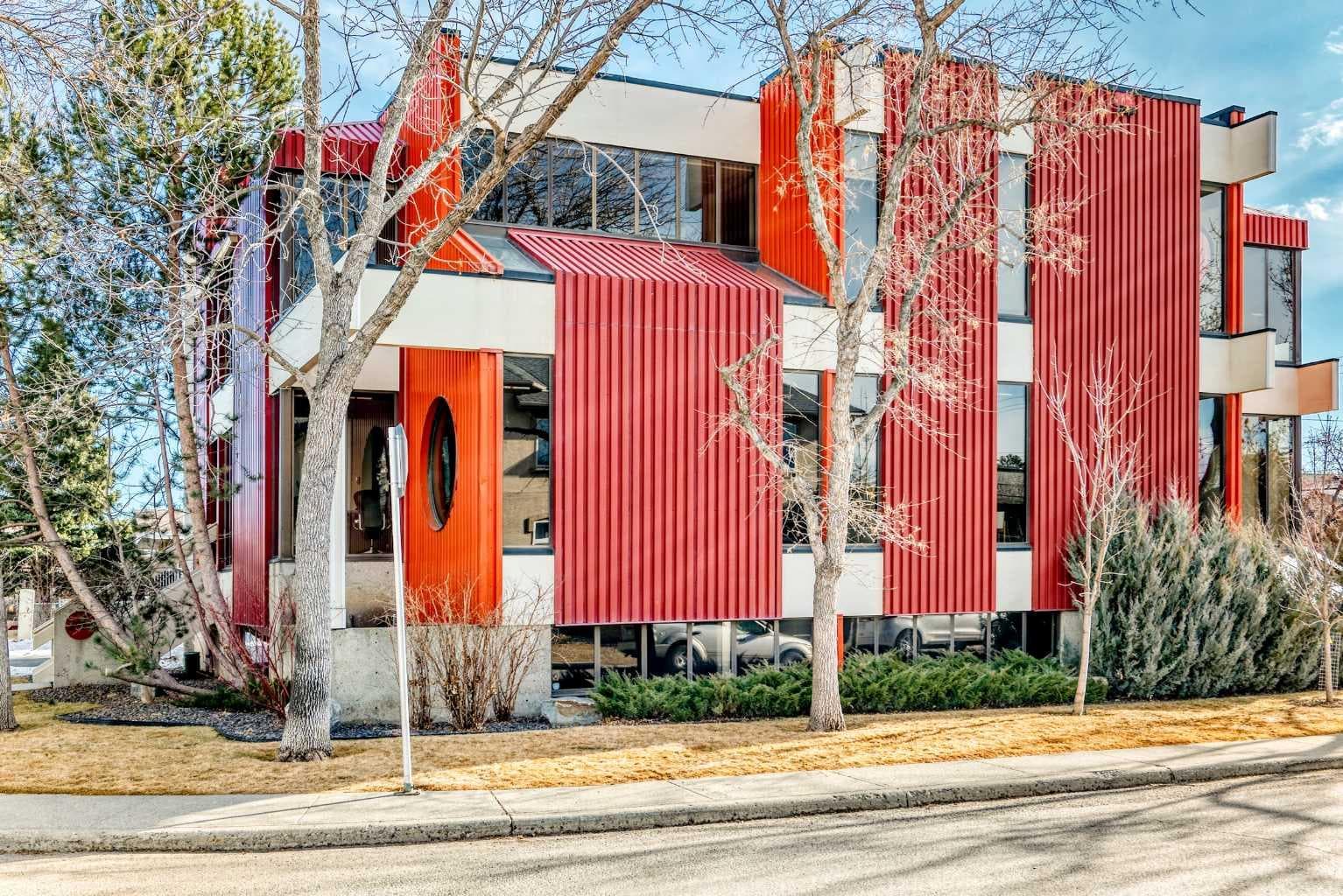 200, 2139 4 Avenue NW — photo 3