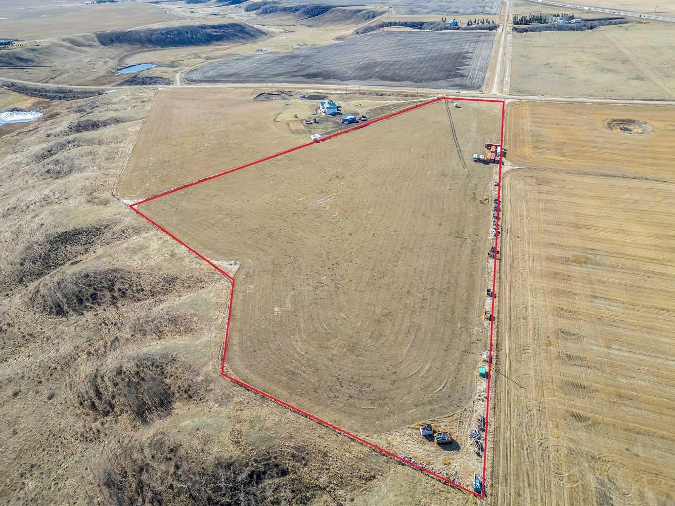 292090 Twp Rd 290 — photo 4