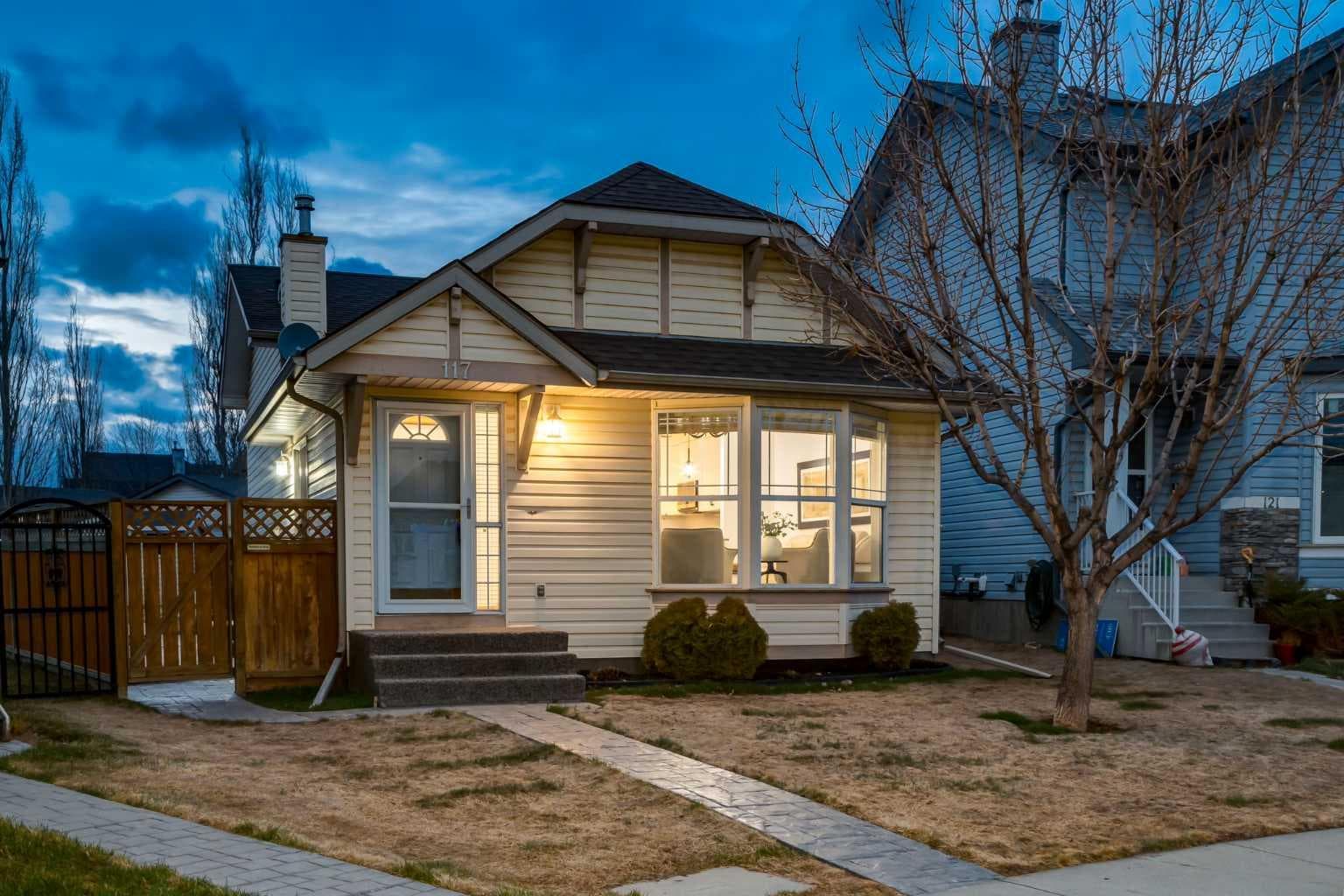 Detached in Cranston