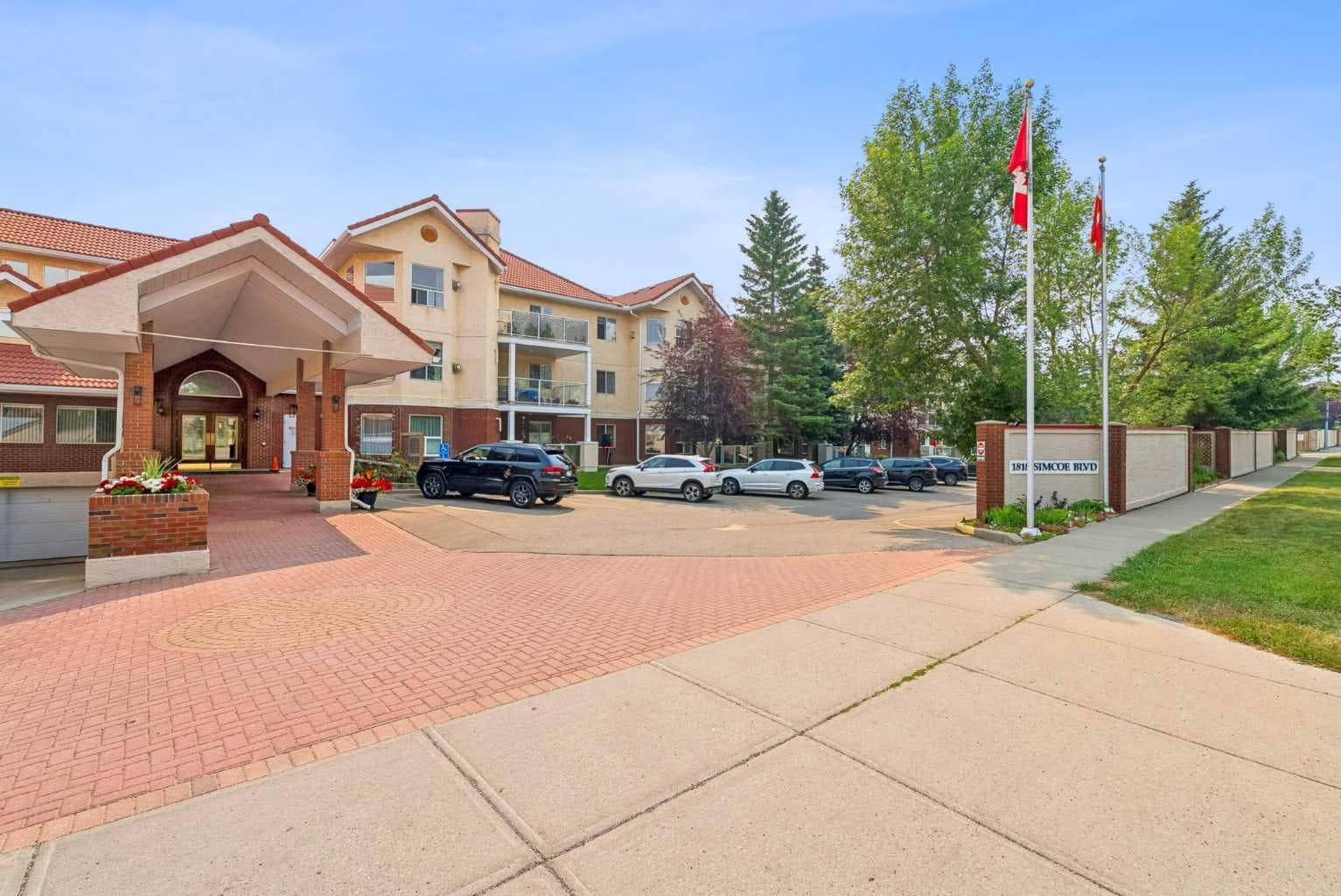 2327, 1818 Simcoe Boulevard SW — photo 1