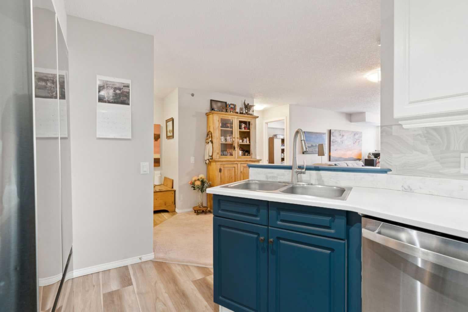 2327, 1818 Simcoe Boulevard SW — photo 5