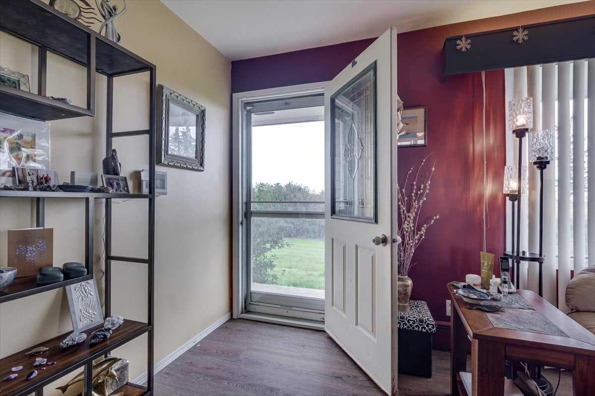 334078 Range Road 241 — photo 4