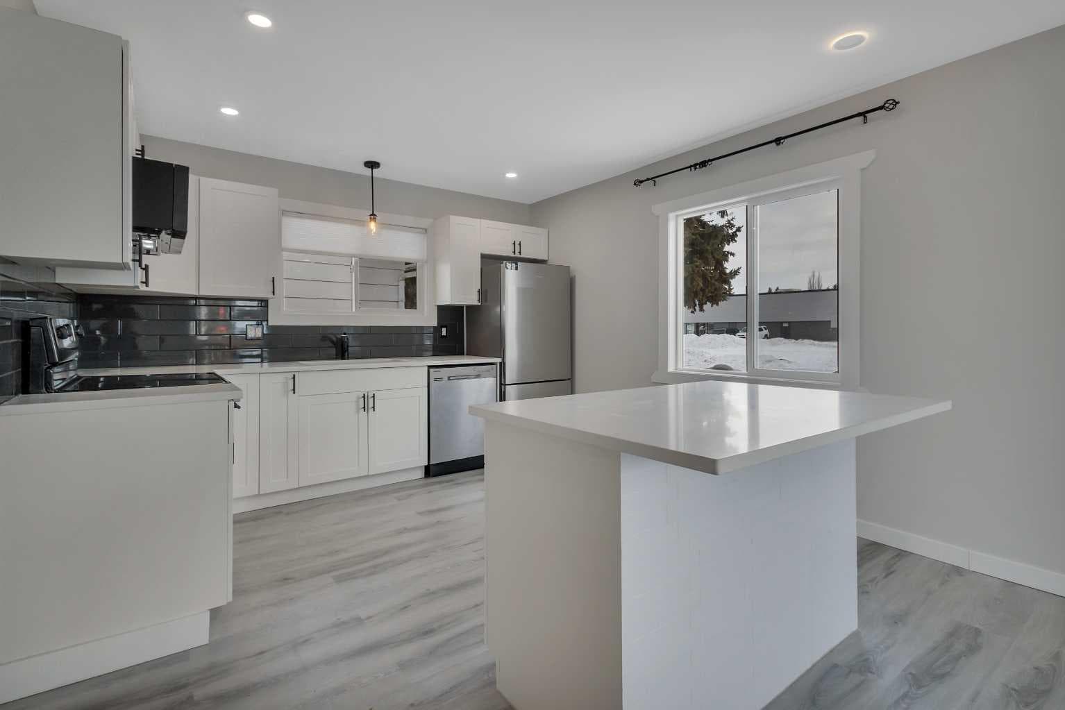 6318 Horn Street — photo 3