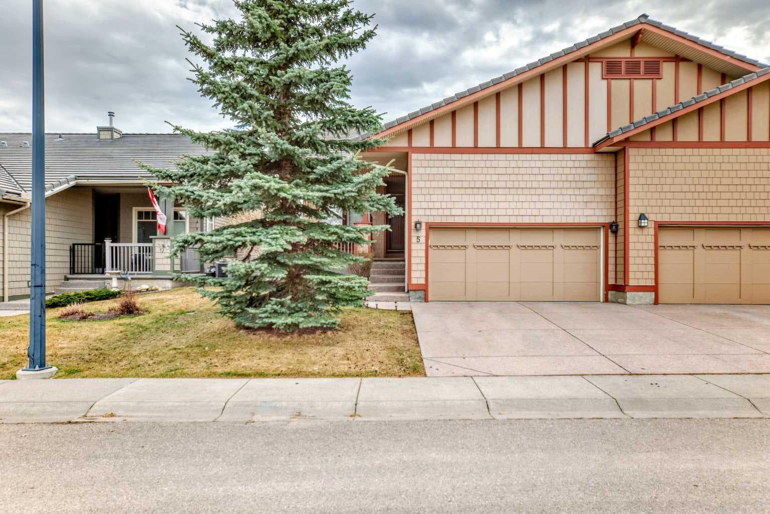 5 Bridle Estates Road SW — photo 2