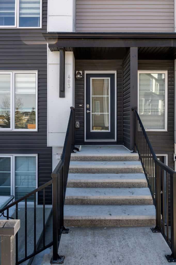 403, 474 Seton Circle SE — photo 3