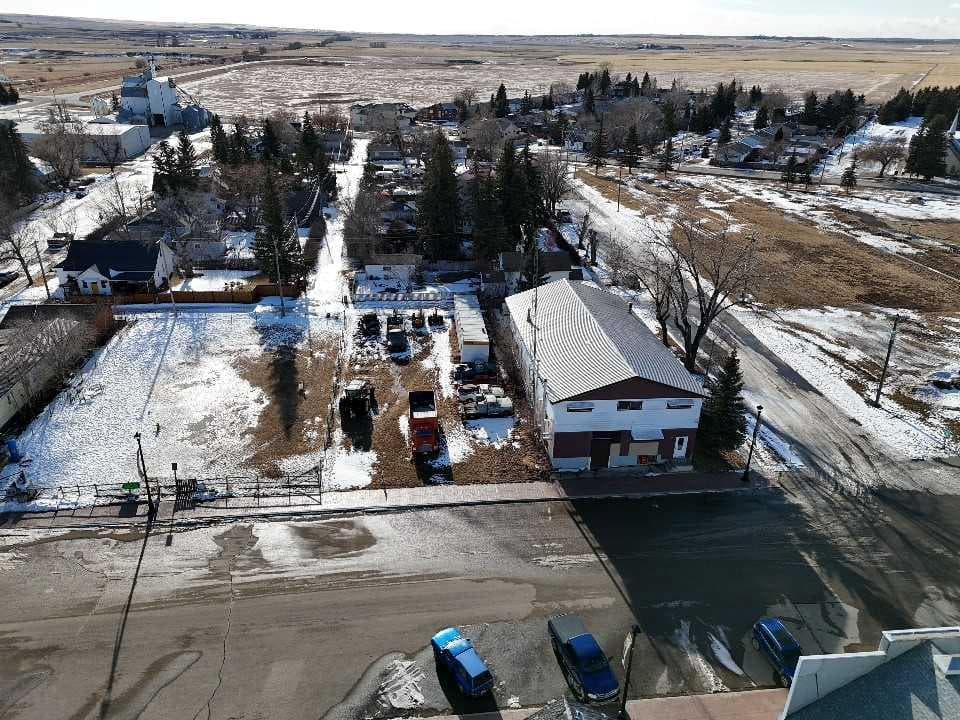 214 Main Street — photo 2