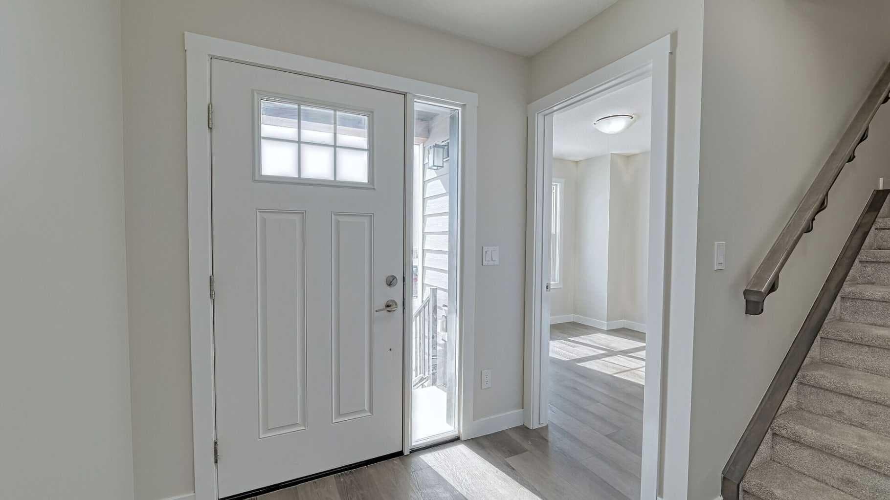282 Alpine Avenue SW — photo 3