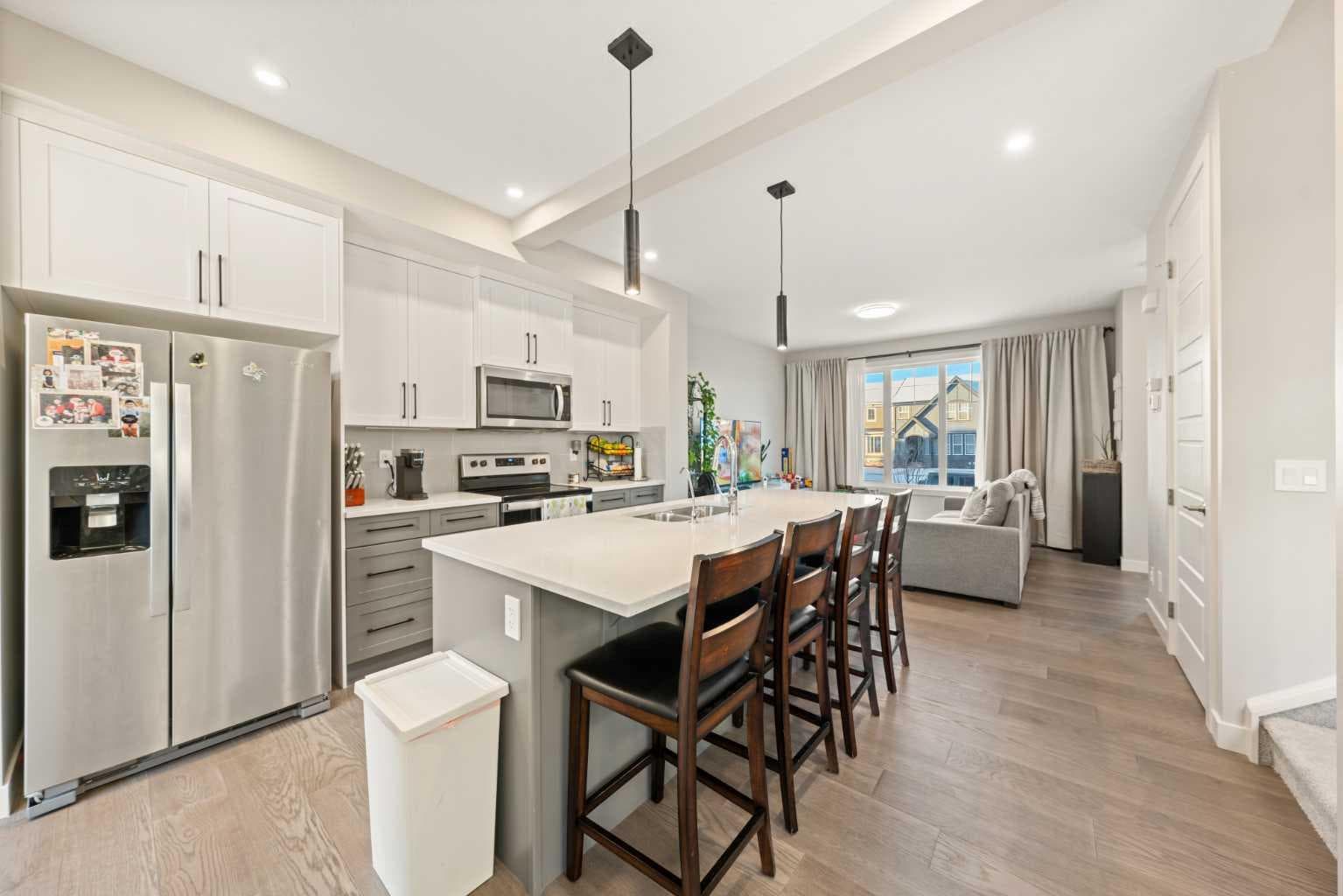 281 Waterford Boulevard — photo 1