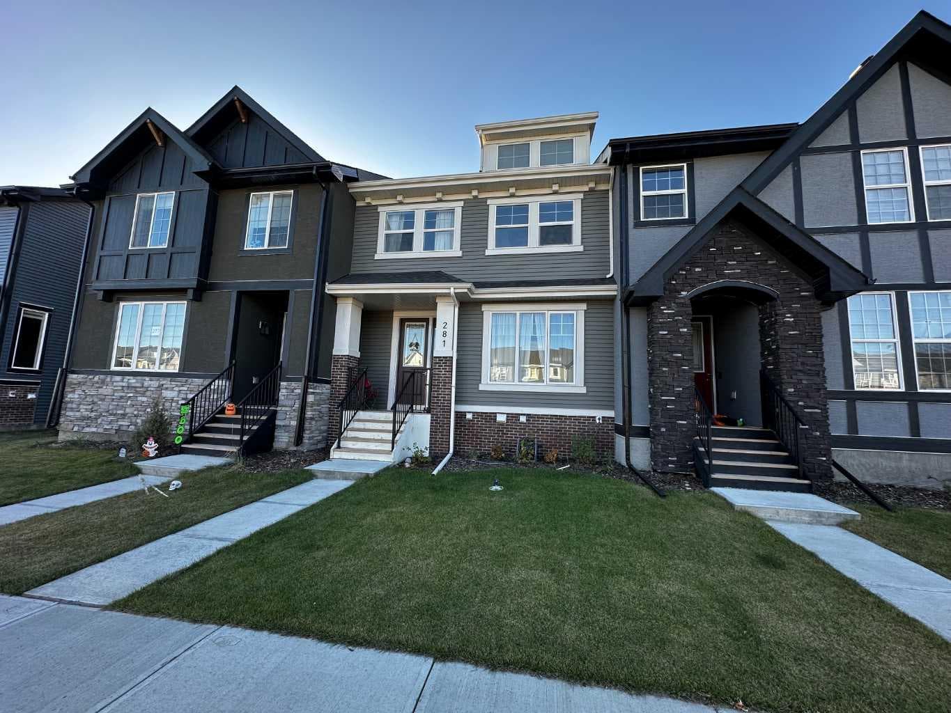 281 Waterford Boulevard — photo 2