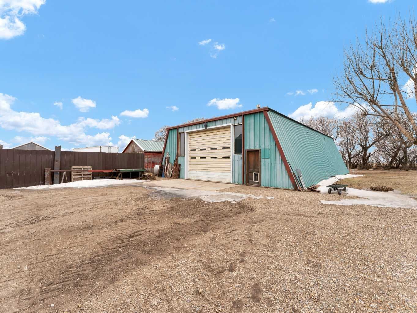112079 Township Road 100 — photo 4