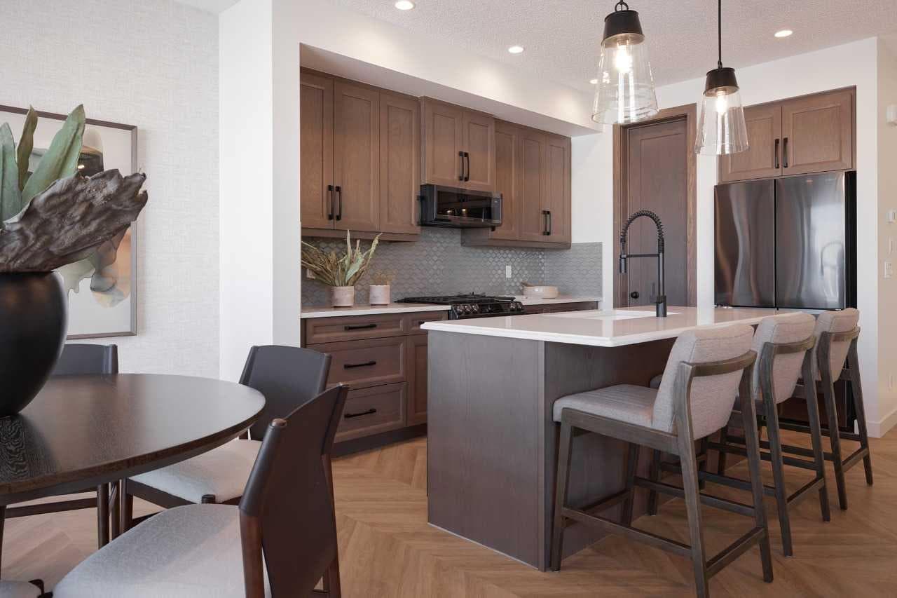 58 Raven Point SE — photo 4