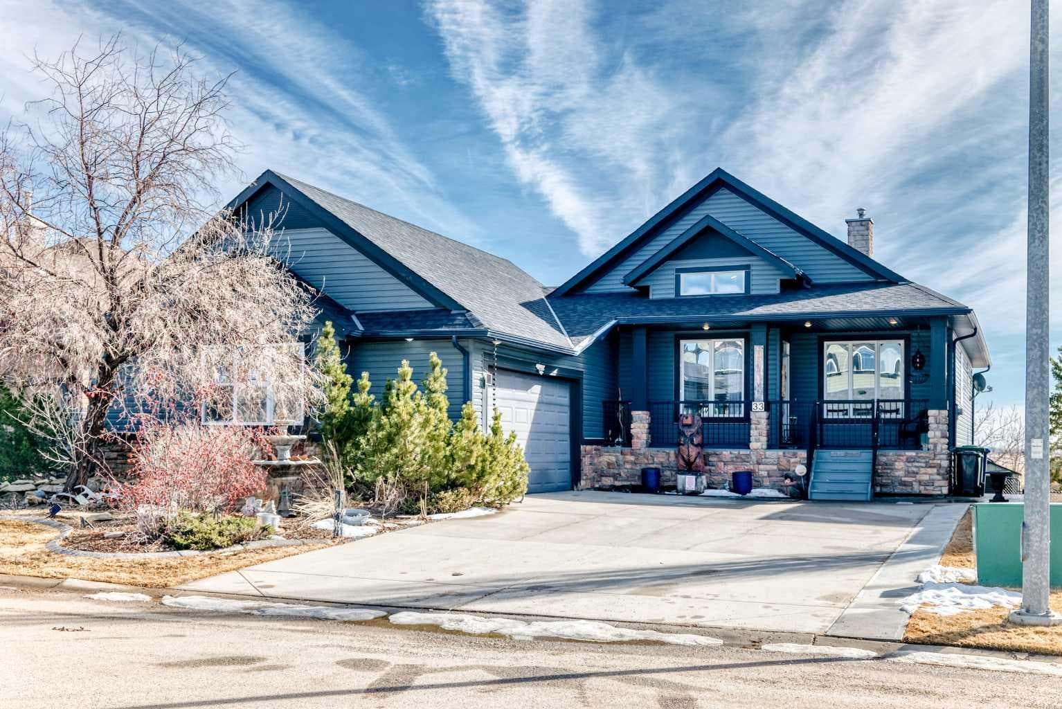 33 Boulder Creek Manor SE — photo 1