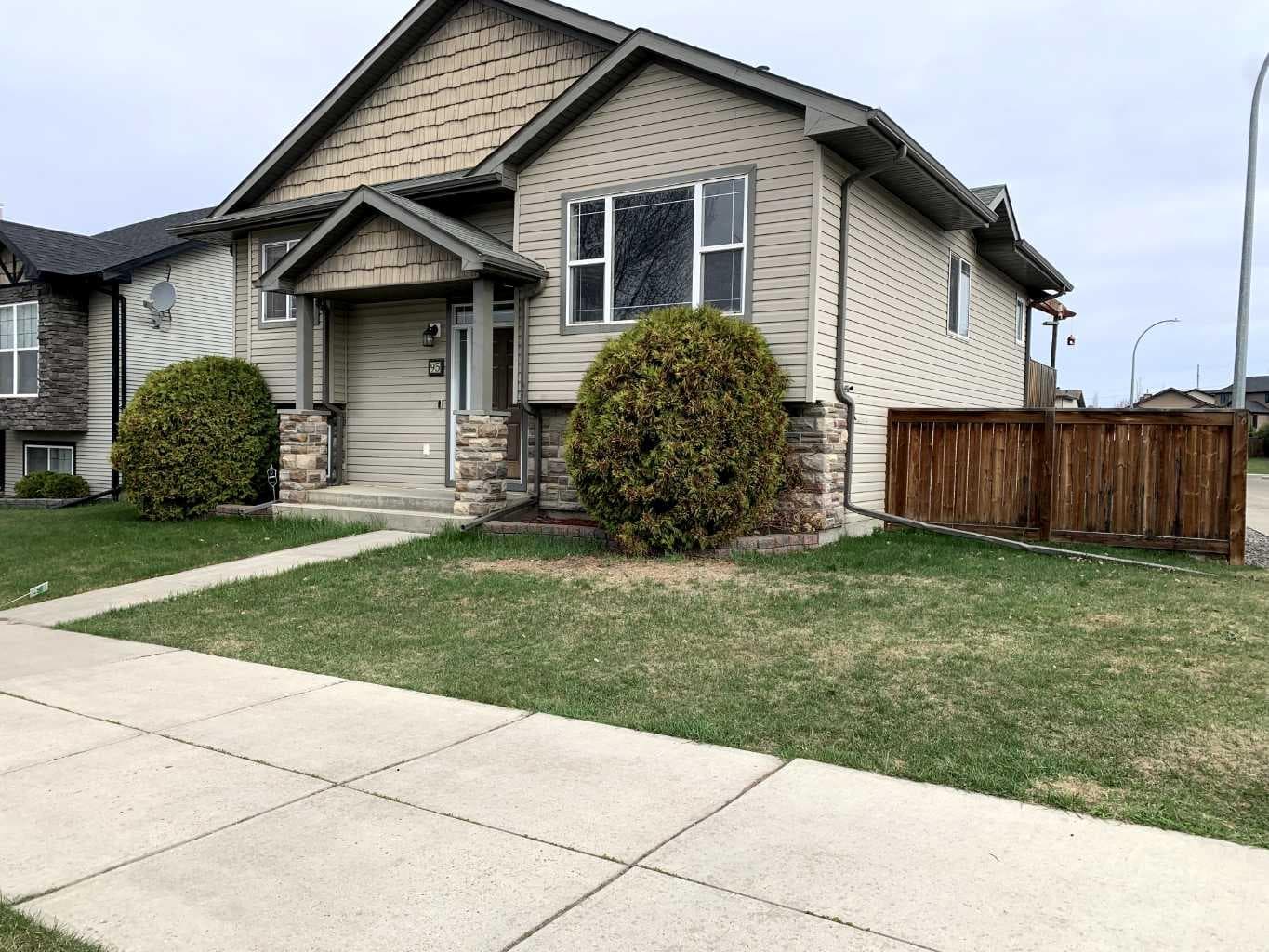 95 Inglewood Drive — photo 2