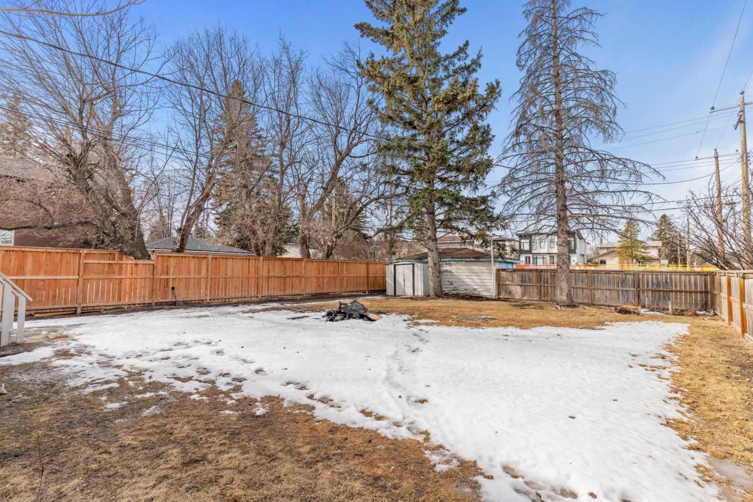 1403 43 Street SW — photo 4