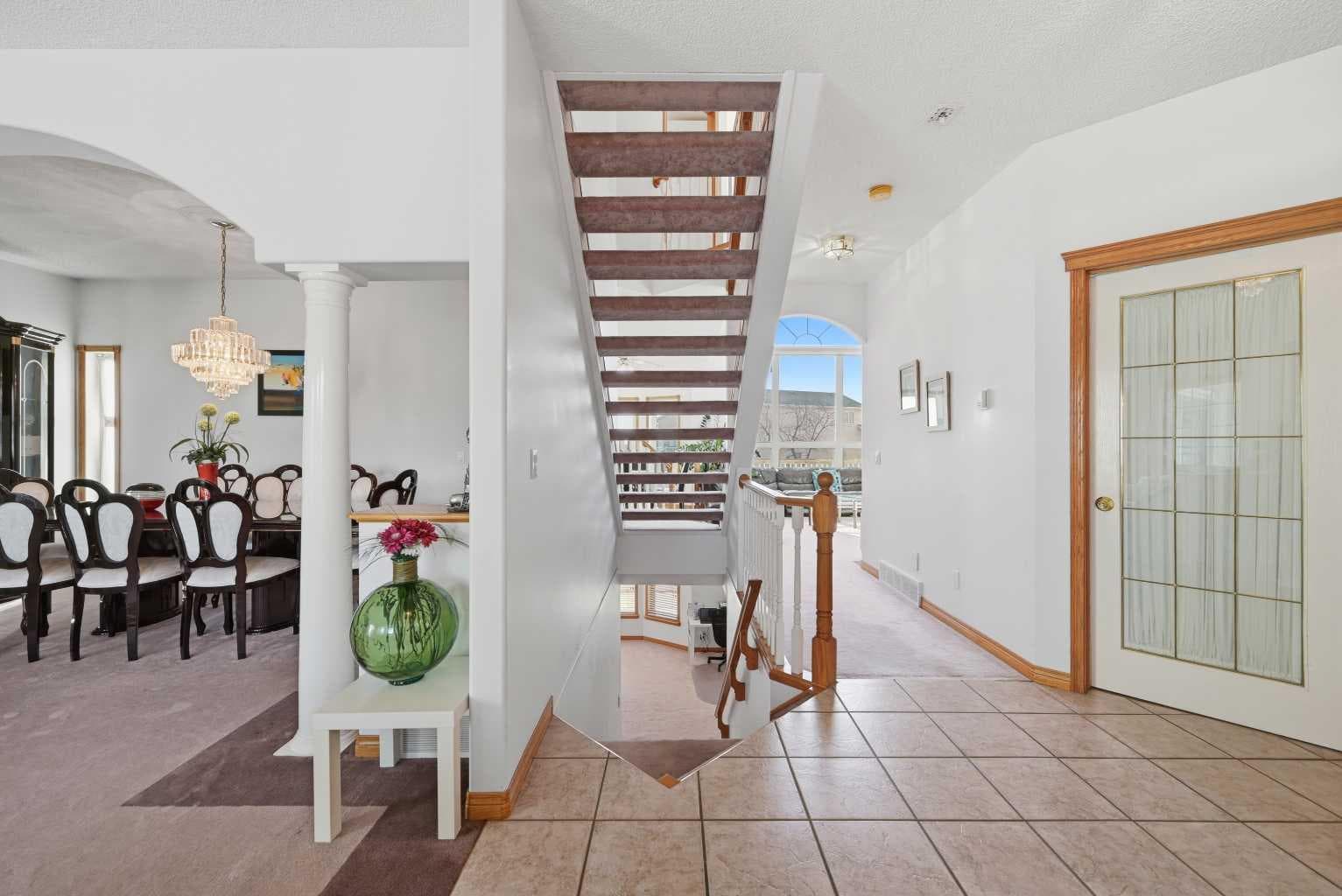 141 Coral Springs Place NE — photo 4