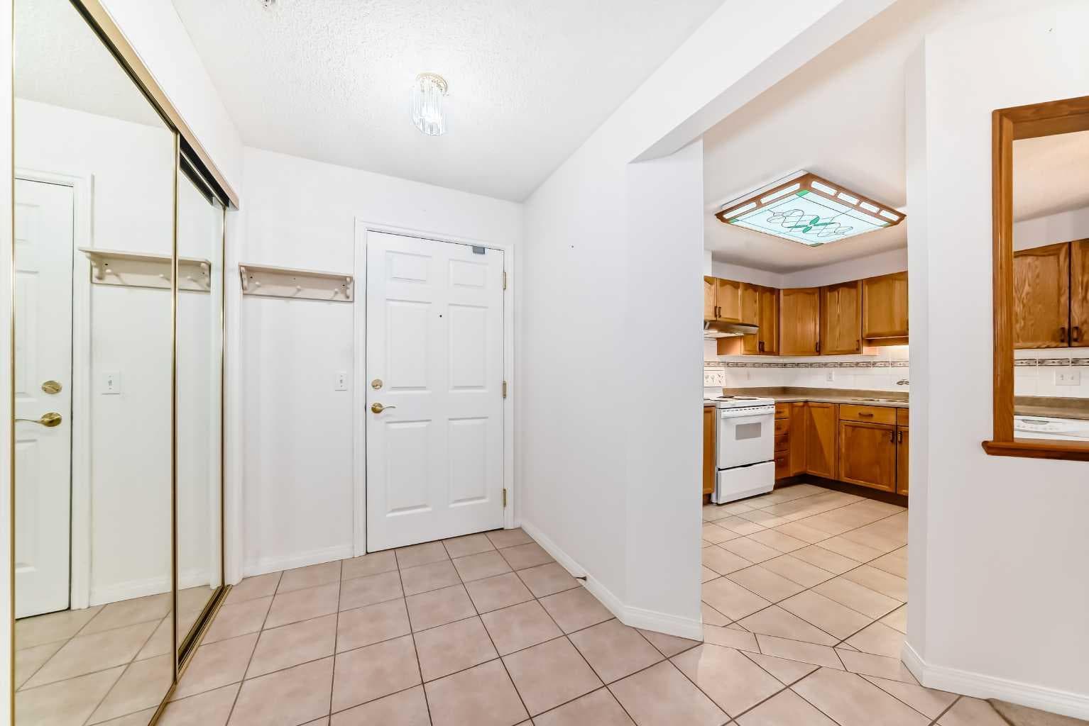 3202 Sienna Park Green SW — photo 3