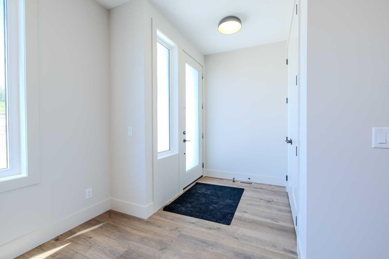 12 Tillotson Downs — photo 2