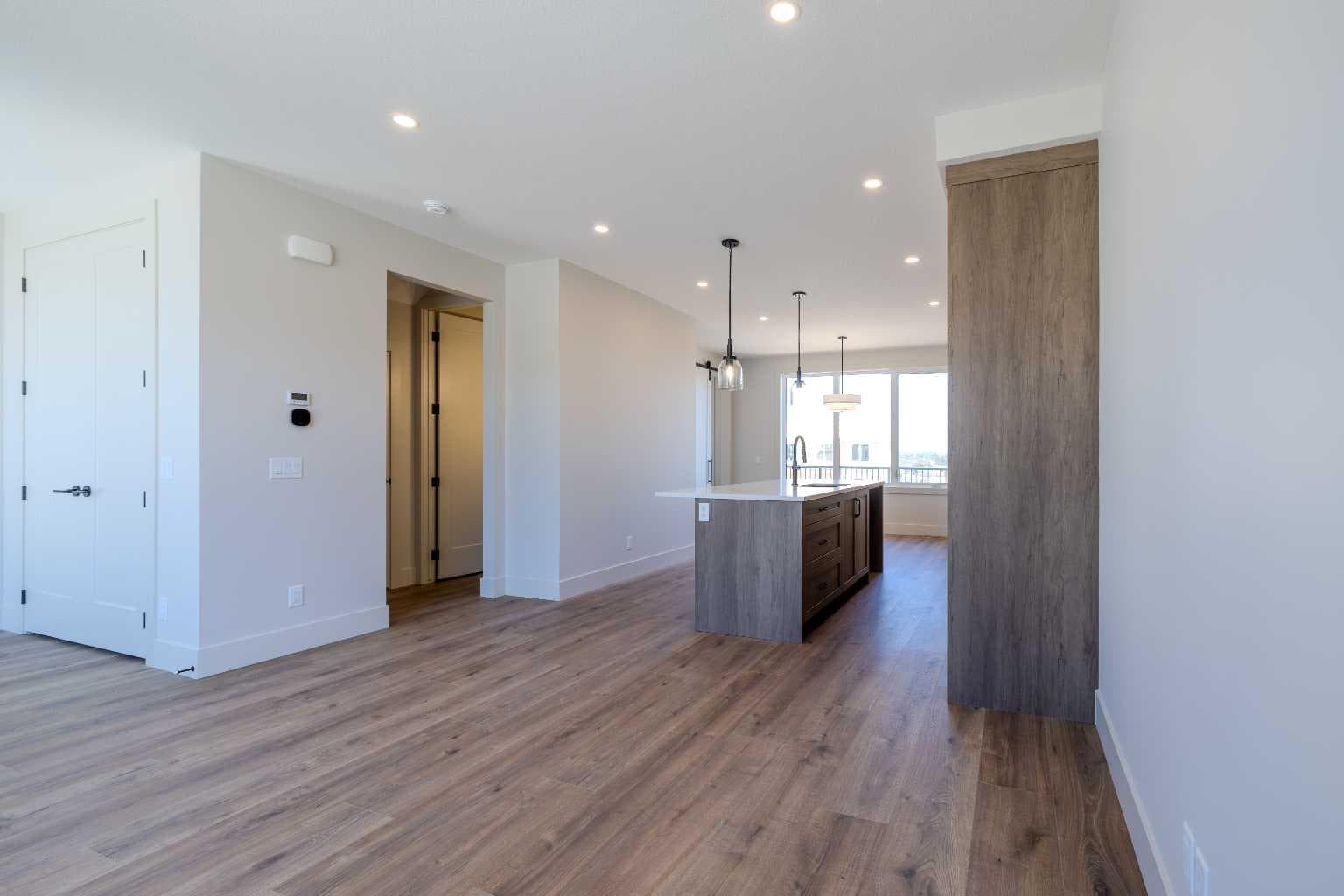 12 Tillotson Downs — photo 5