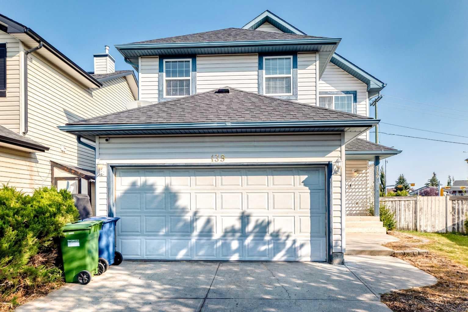 139 Bridlewood Circle SW — photo 1