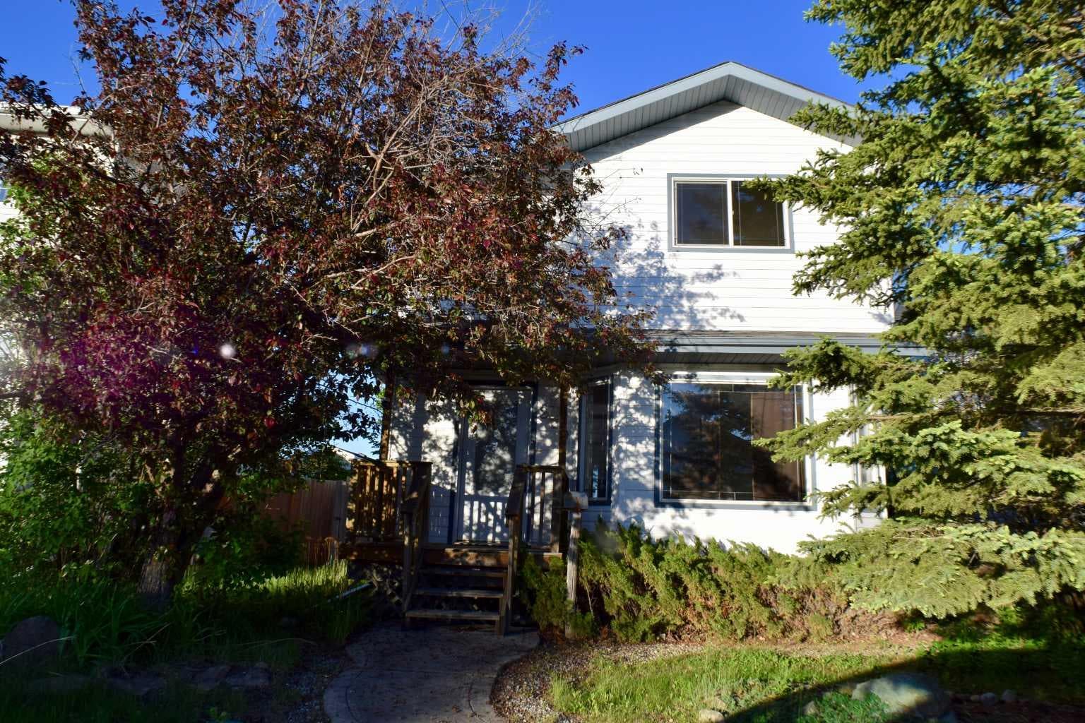220 Deschner Close — photo 2