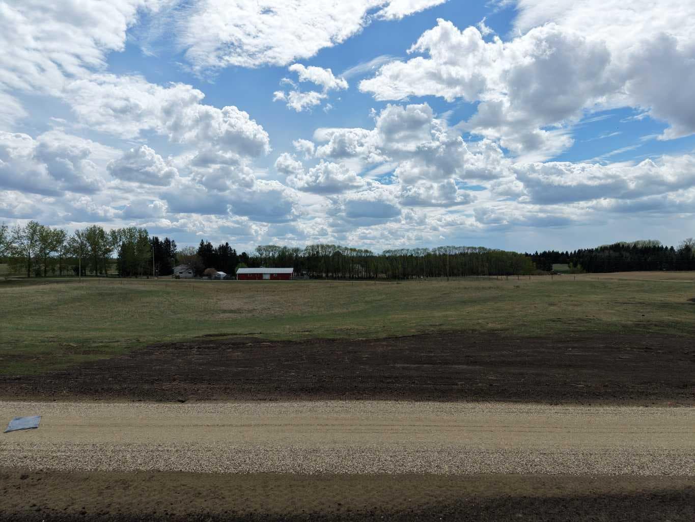#6 C&E Trail North of Blackfalds — photo 3