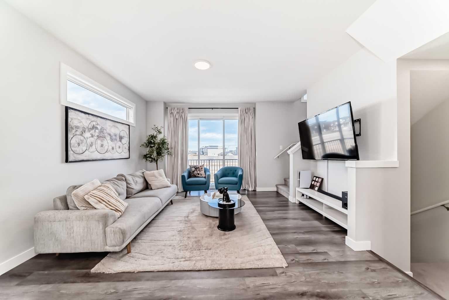 413 Skyview Ranch Circle NE — photo 1