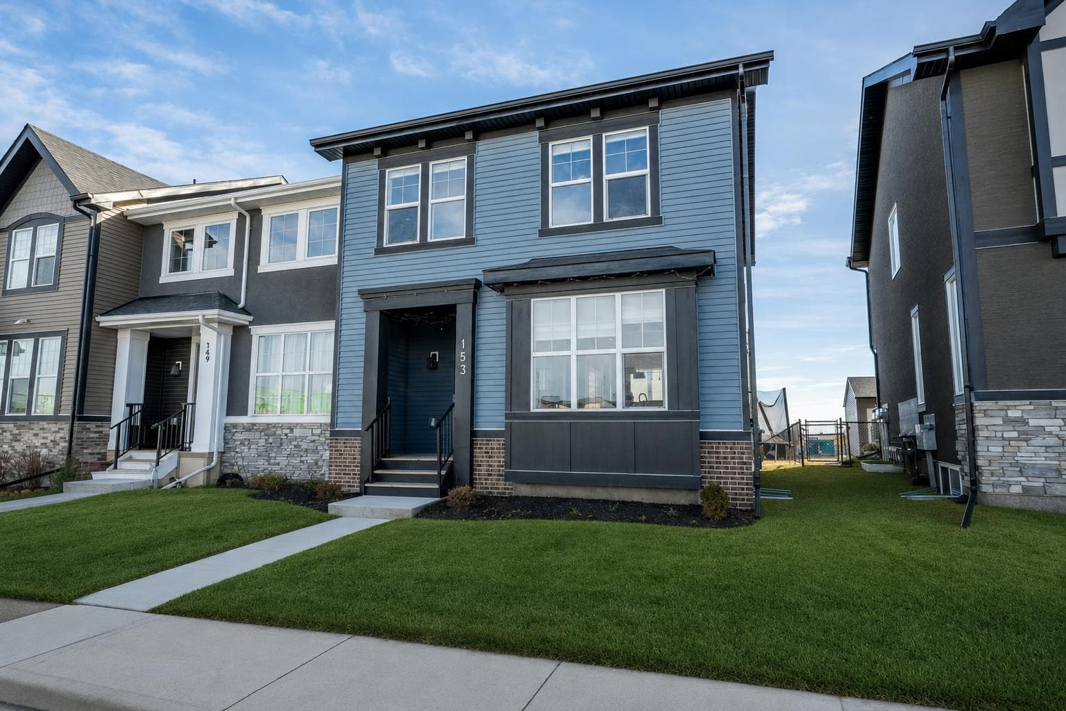 153 Waterford Boulevard — photo 1