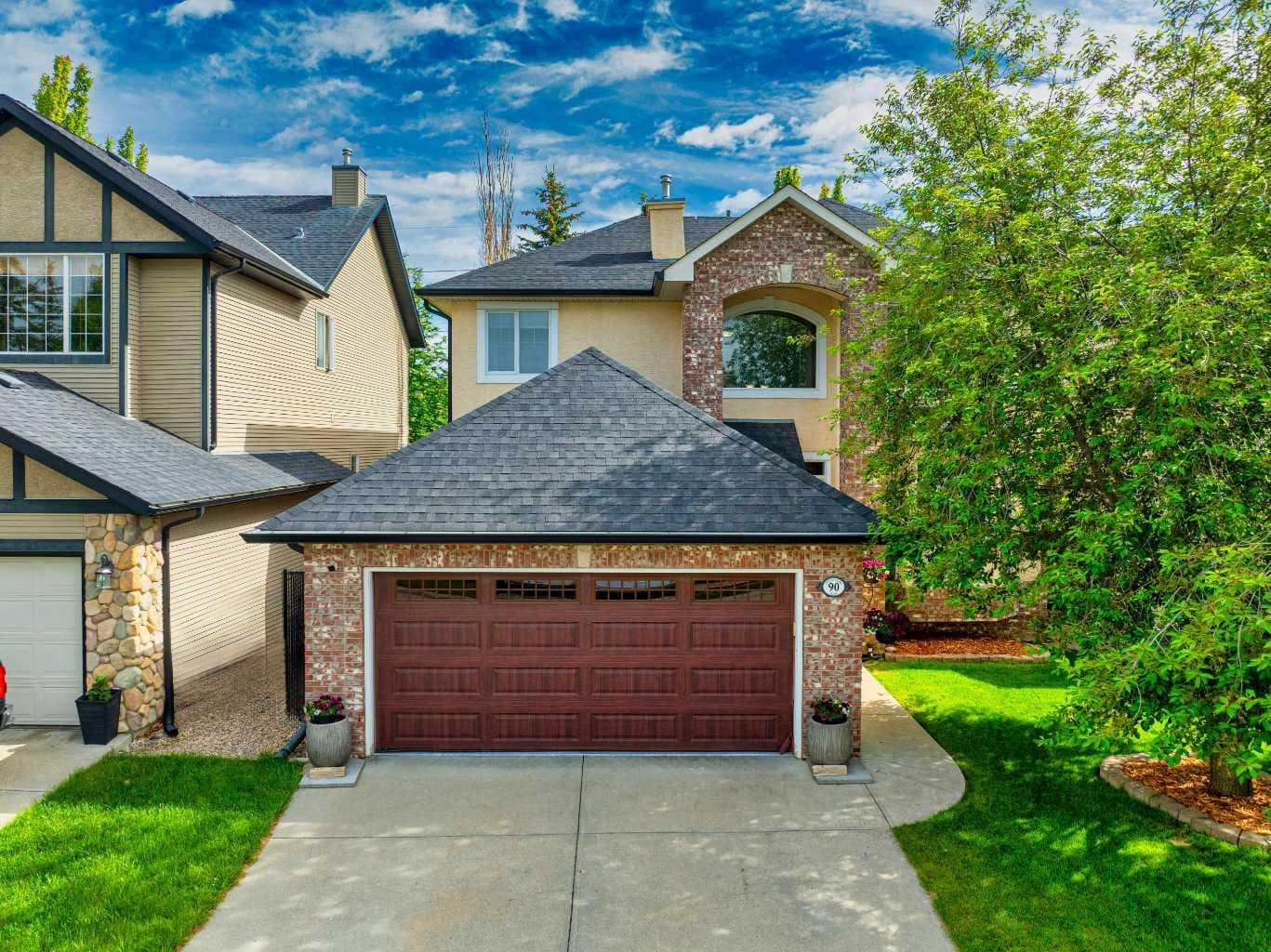 90 Discovery Ridge Road SW — photo 1