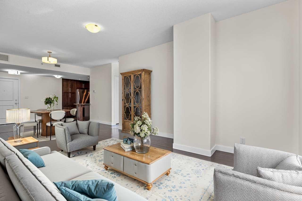 310, 16 Varsity Estates Circle NW — photo 4