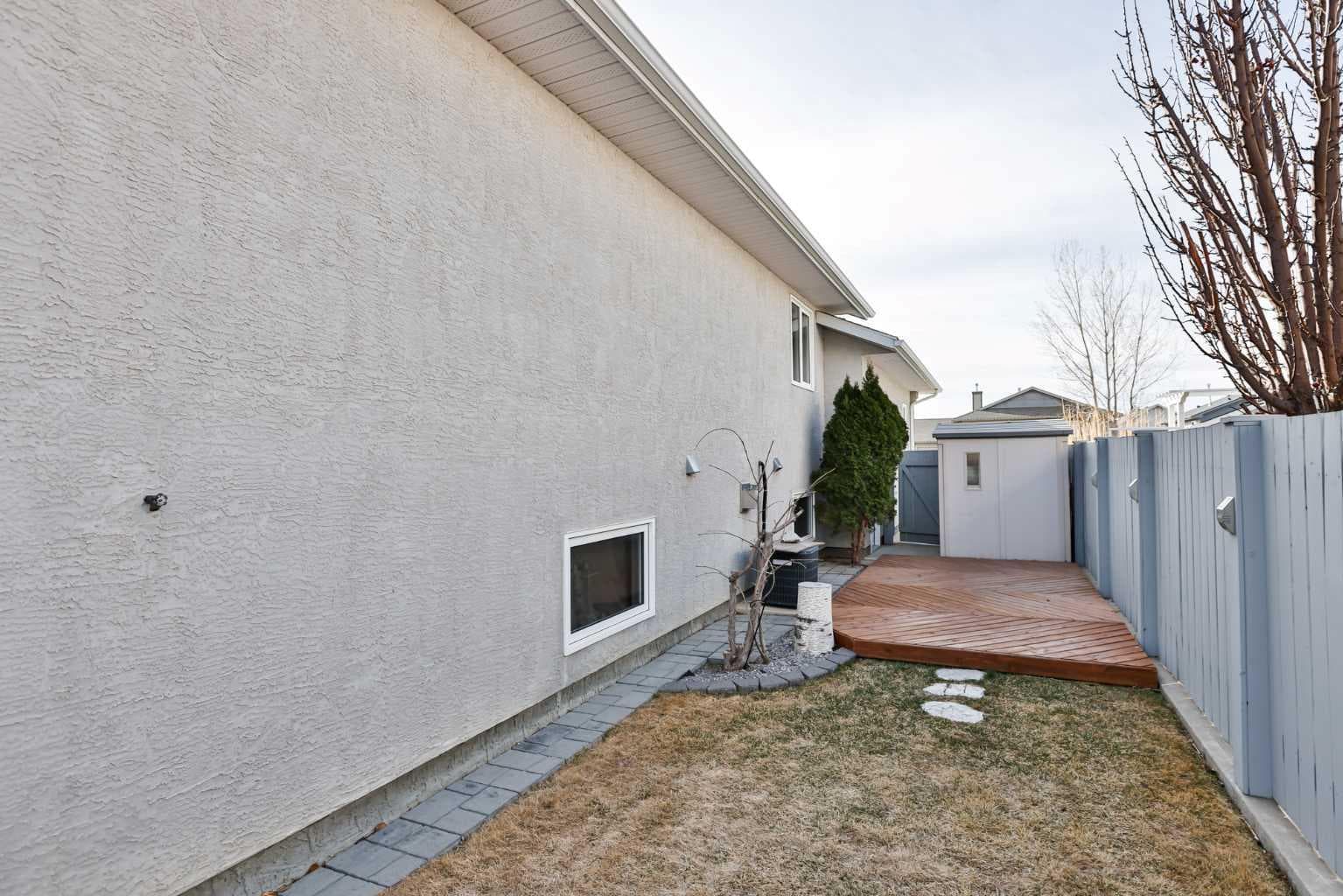 1012 24 Avenue — photo 3
