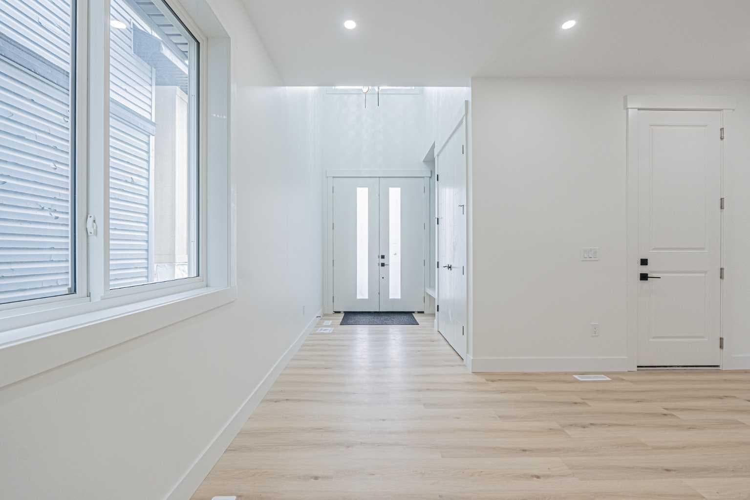 137 Saddlecrest Circle NE — photo 3