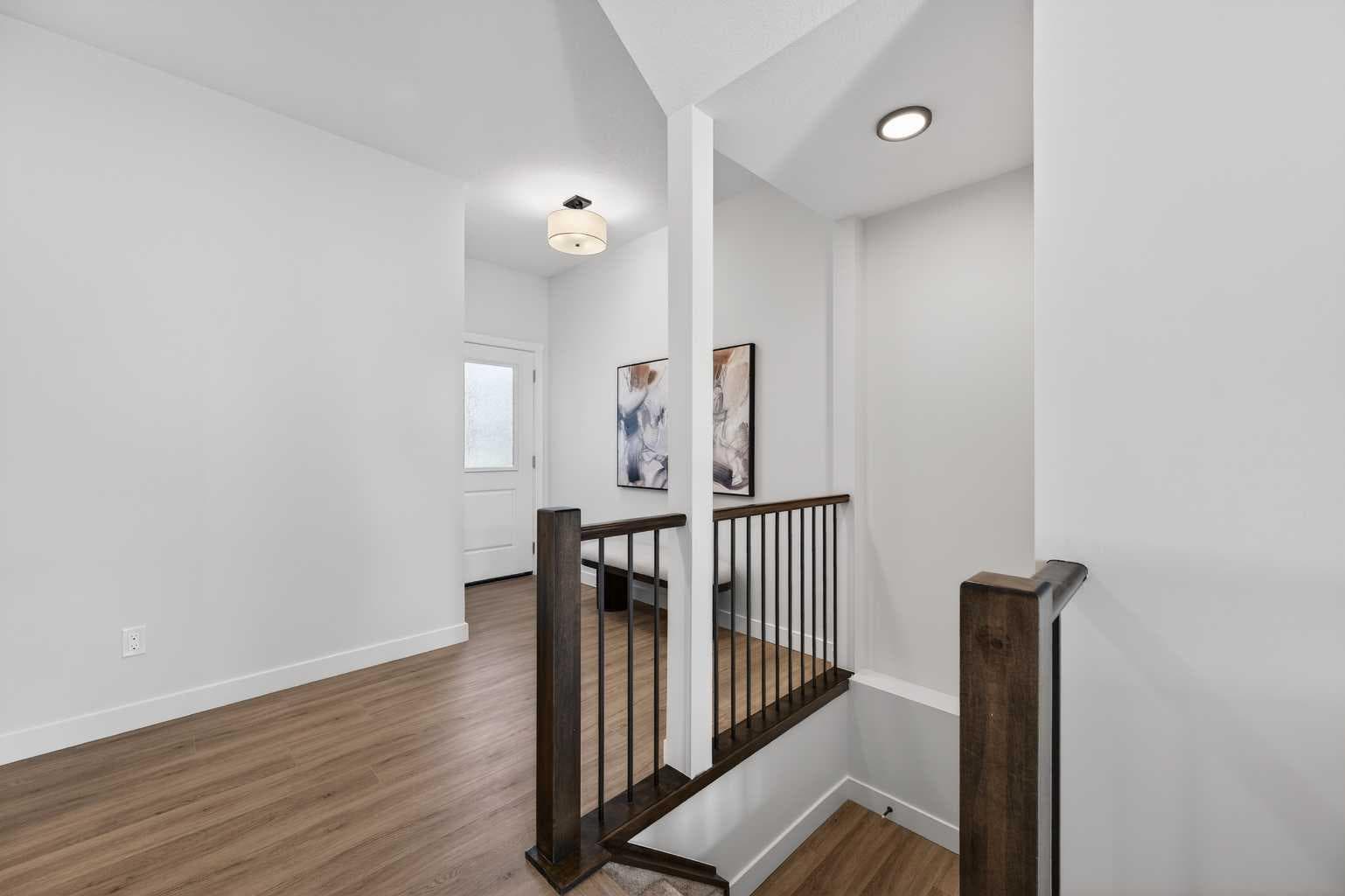 473 Lewiston Landing NE — photo 3