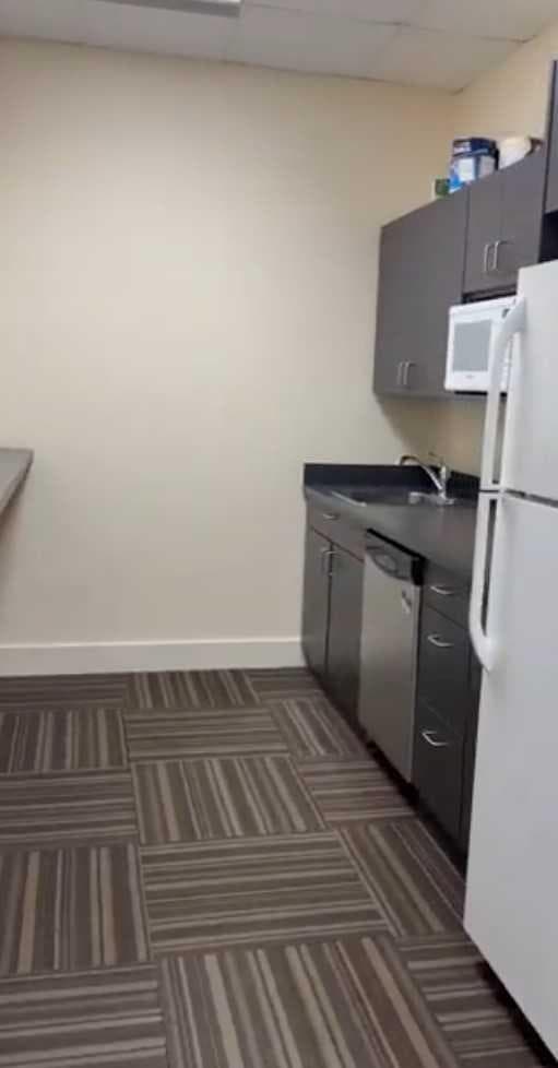 218, 1217 Centre Street NW — photo 5