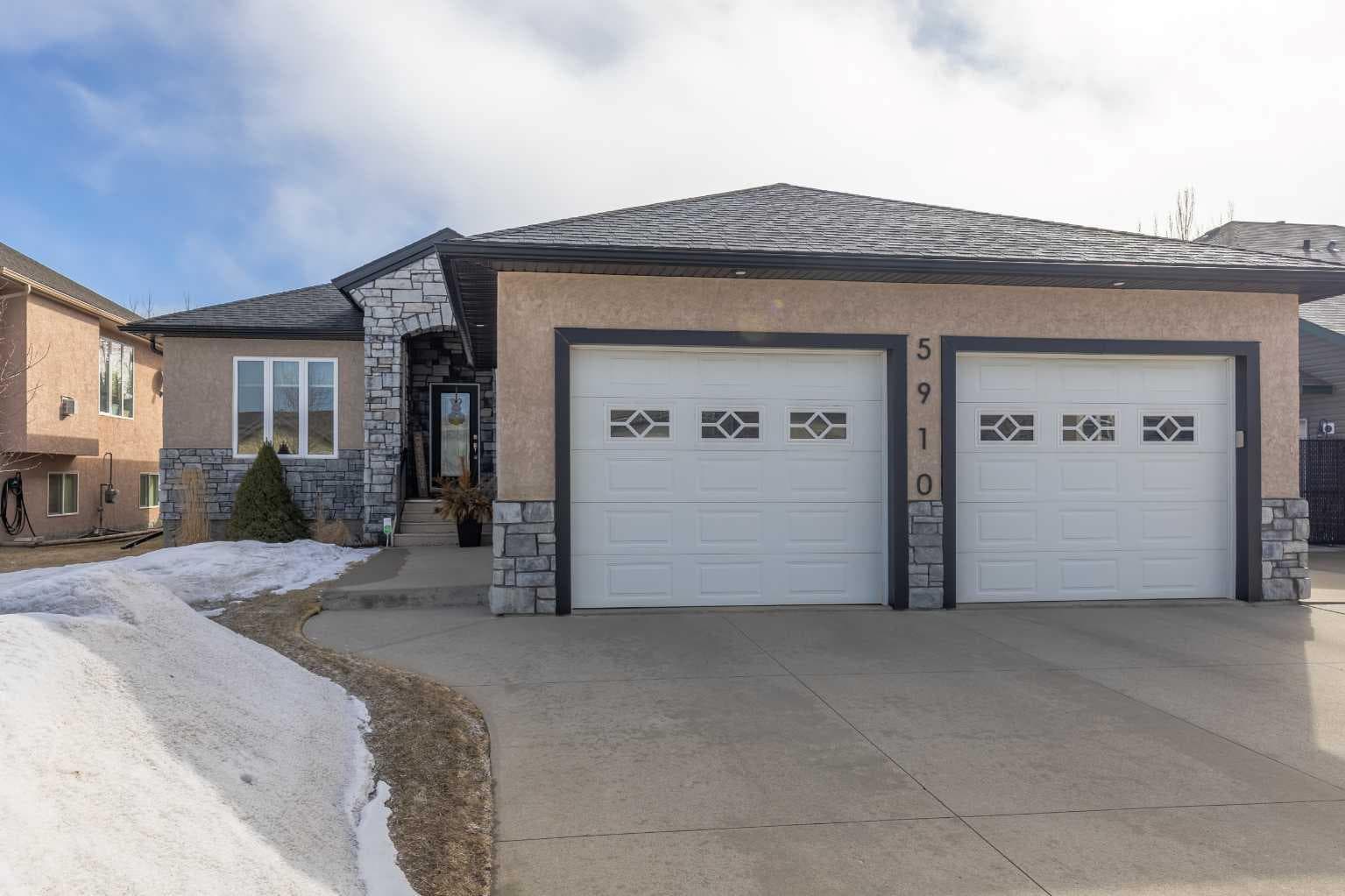 5910 Park Meadows Crescent — photo 1