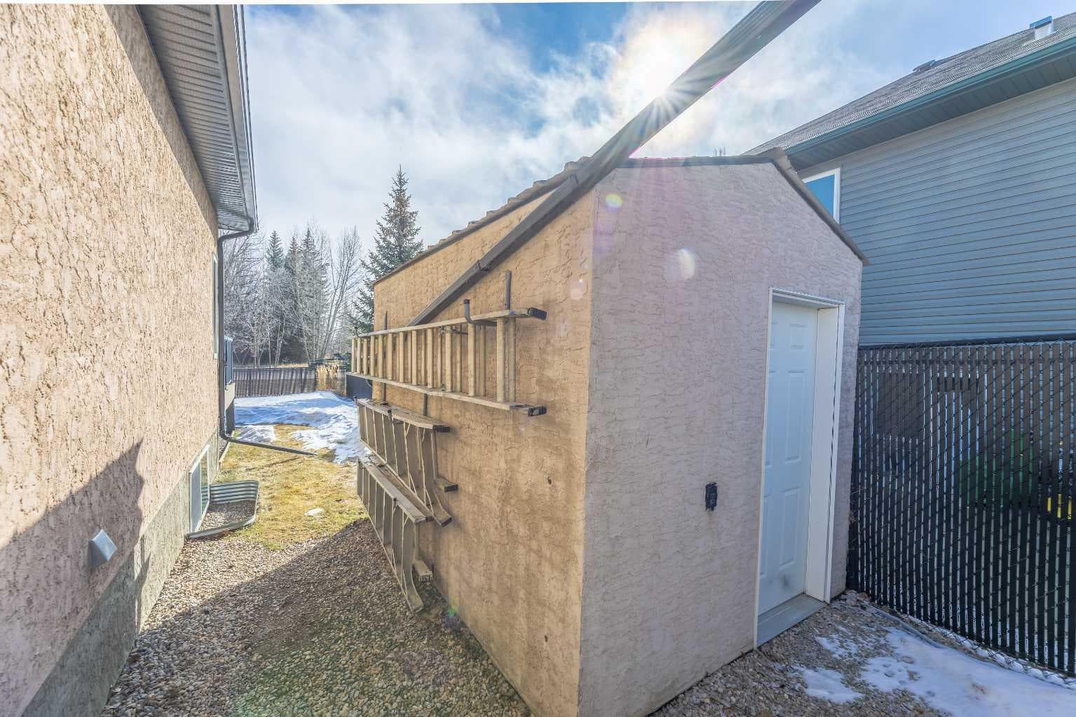 5910 Park Meadows Crescent — photo 5