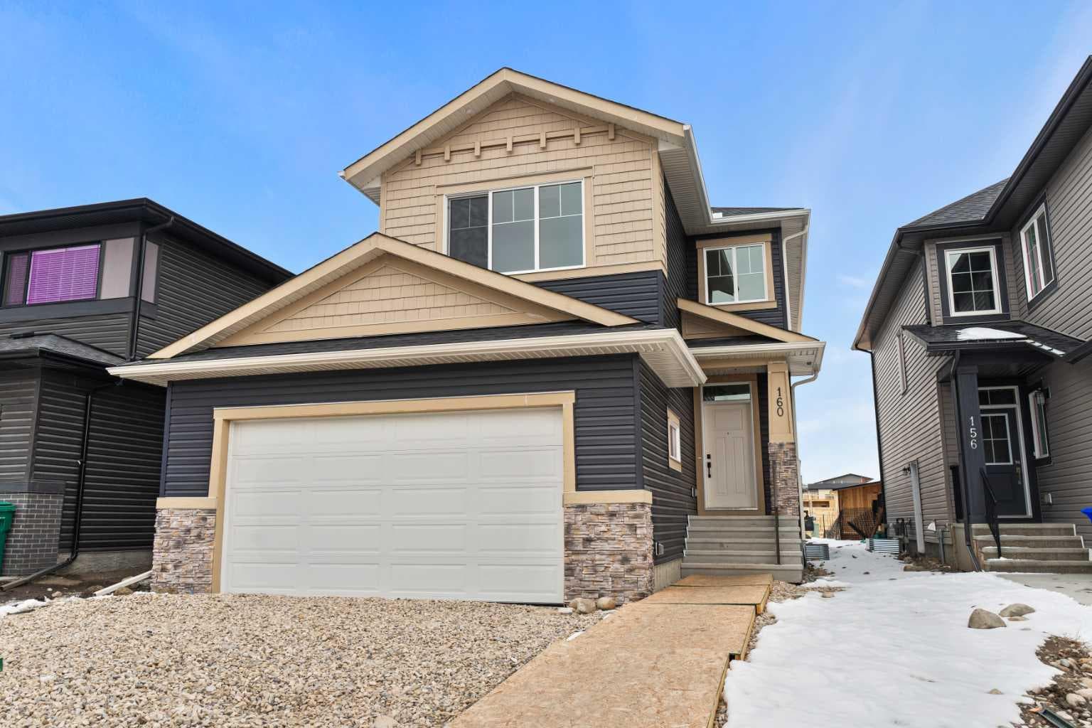 160 Vantage Drive — photo 1