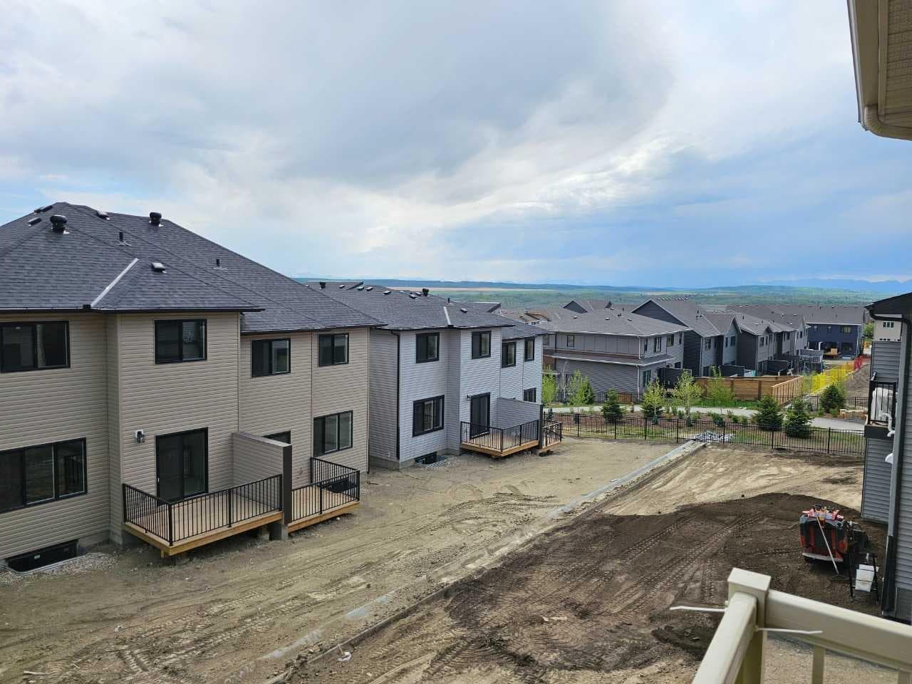 370 Heritage Boulevard — photo 4