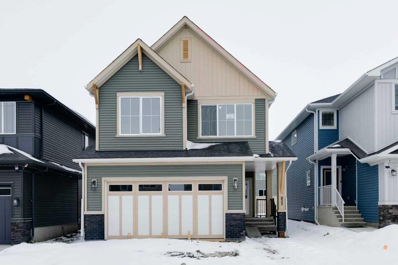 823 Bayview Terrace SW — photo 1