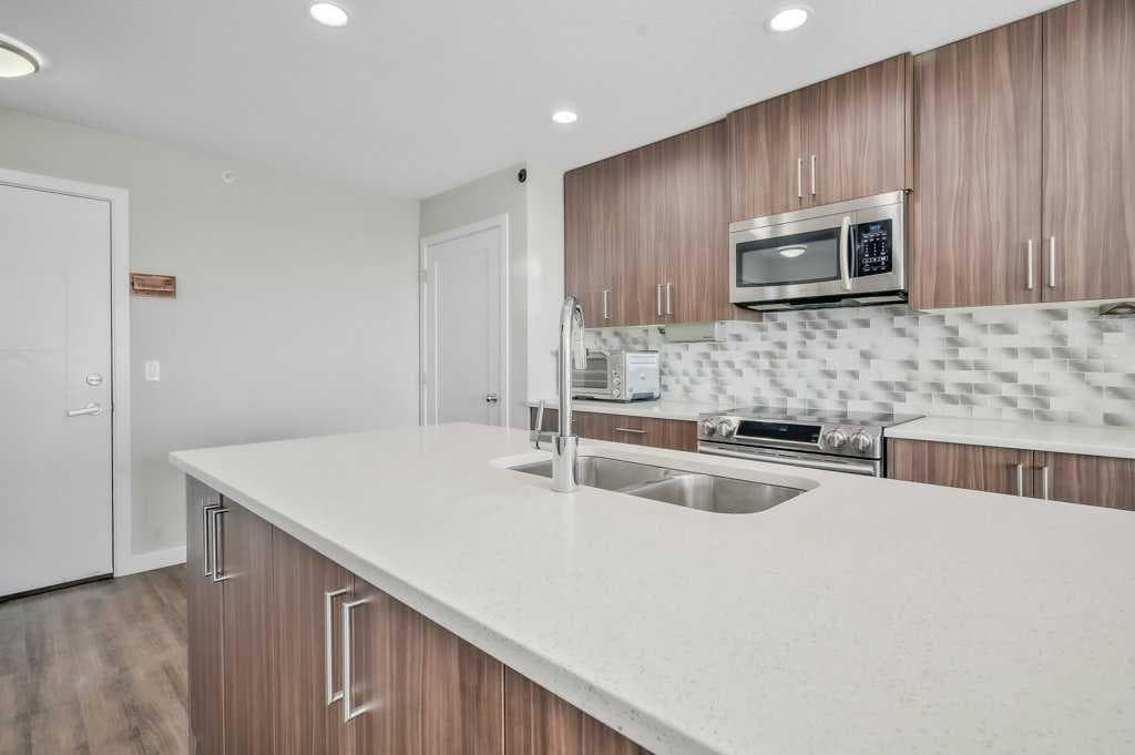 402, 8531 8A Avenue SW — photo 3
