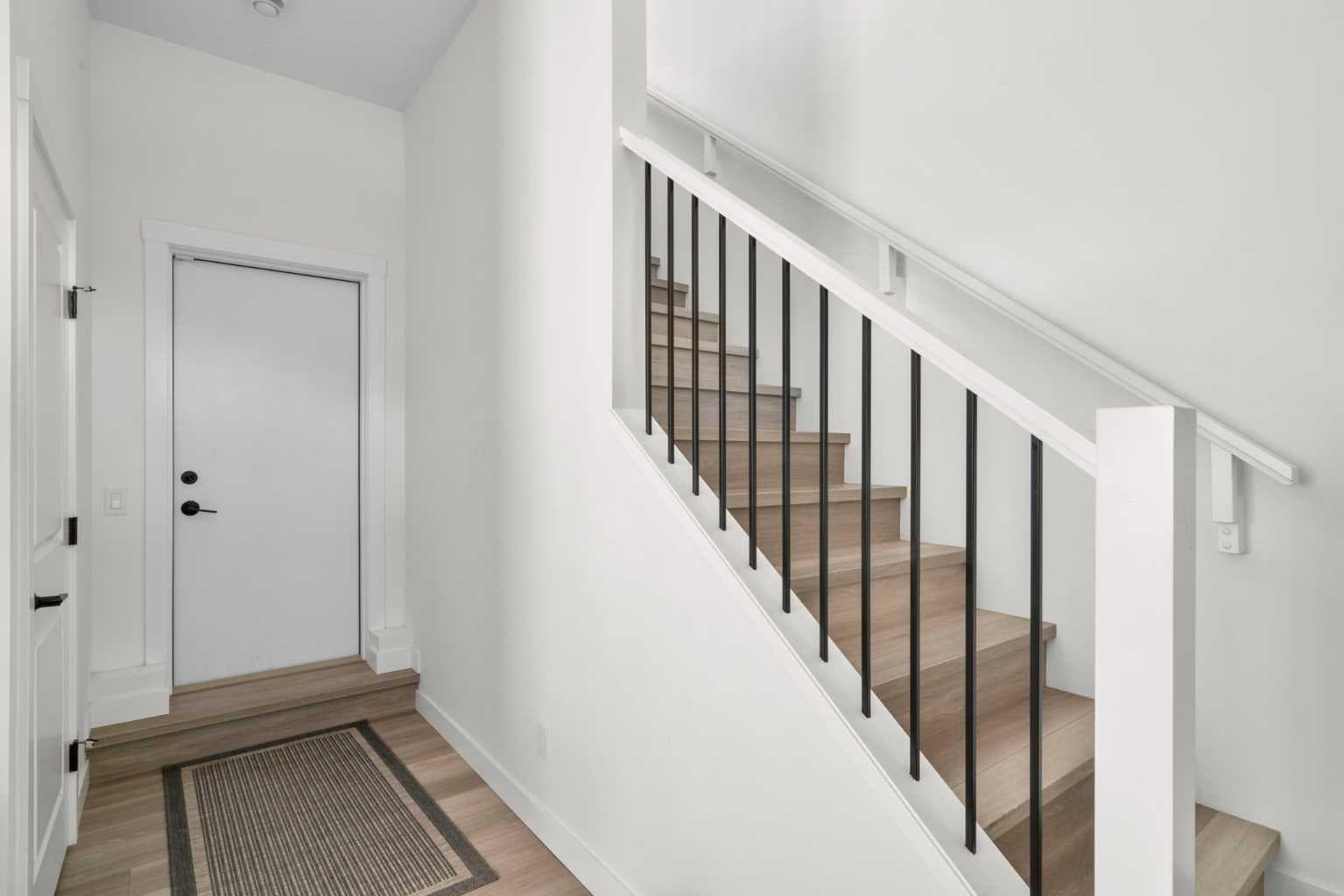 244 Sovereign Common SW — photo 3